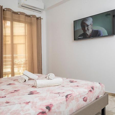 Neon 2Br Luxurious Central Apt Heraklion Extérieur photo