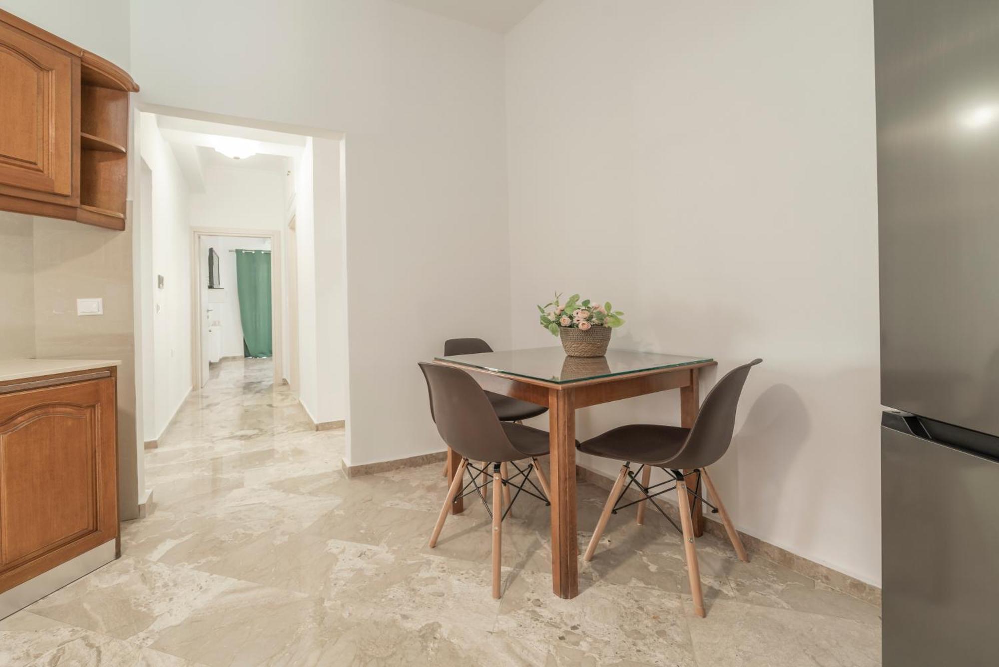 Neon 2Br Luxurious Central Apt Heraklion Extérieur photo
