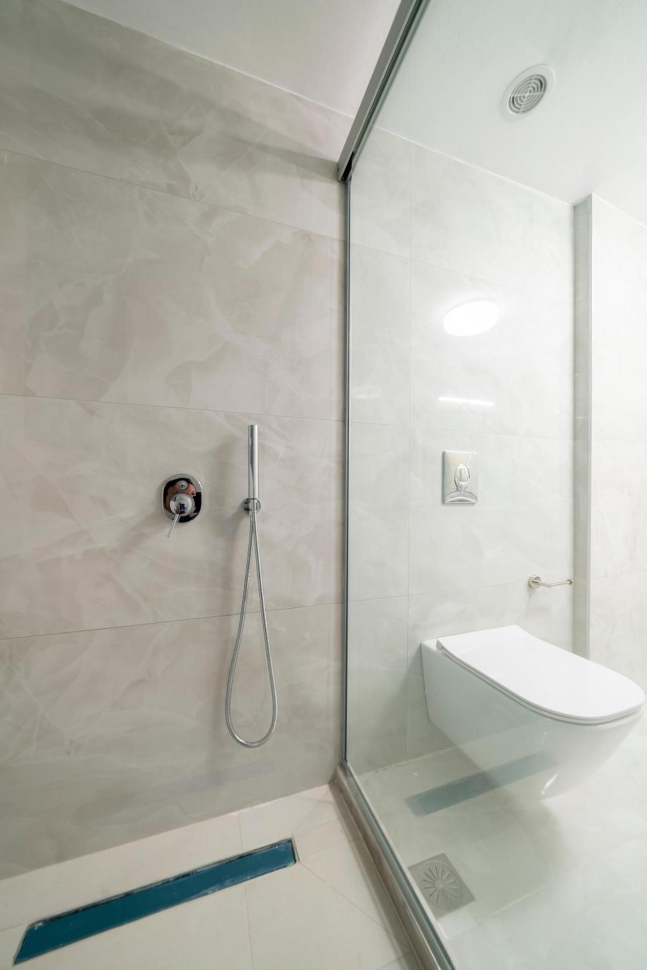 Neon 2Br Luxurious Central Apt Heraklion Extérieur photo